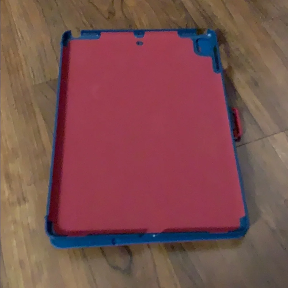 NWOT Speck iPod case
